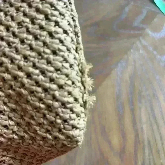 Rosetti basket weave small purse - Picture 8 of 8